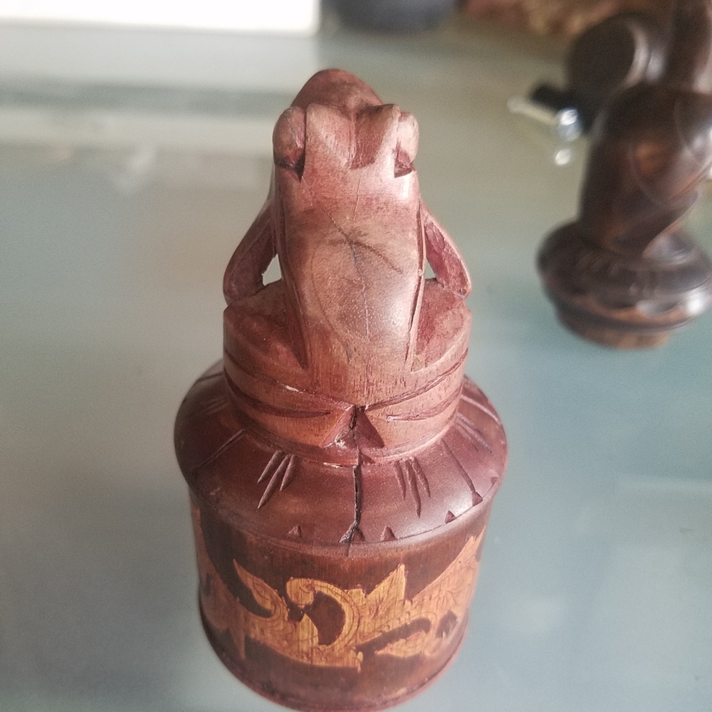 Small Frog Stash Box - Picture 2 of 5